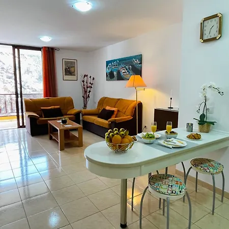 Govimar Terrace & Pool - Parking Apartament *