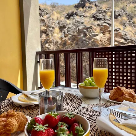 Govimar Terrace & Pool - Parking Apartament